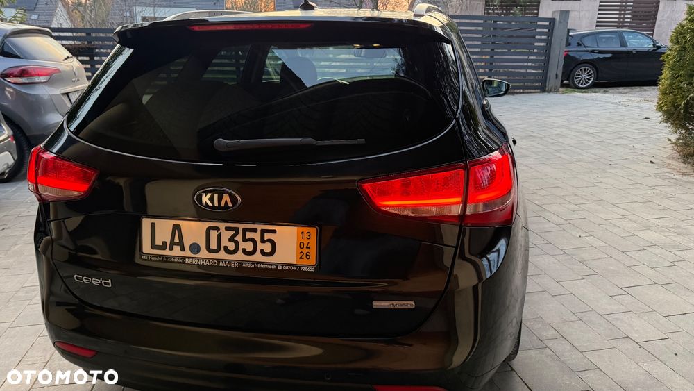 Kia Ceed 1.6 CRDi 136 ISG Platinum Edition - 13