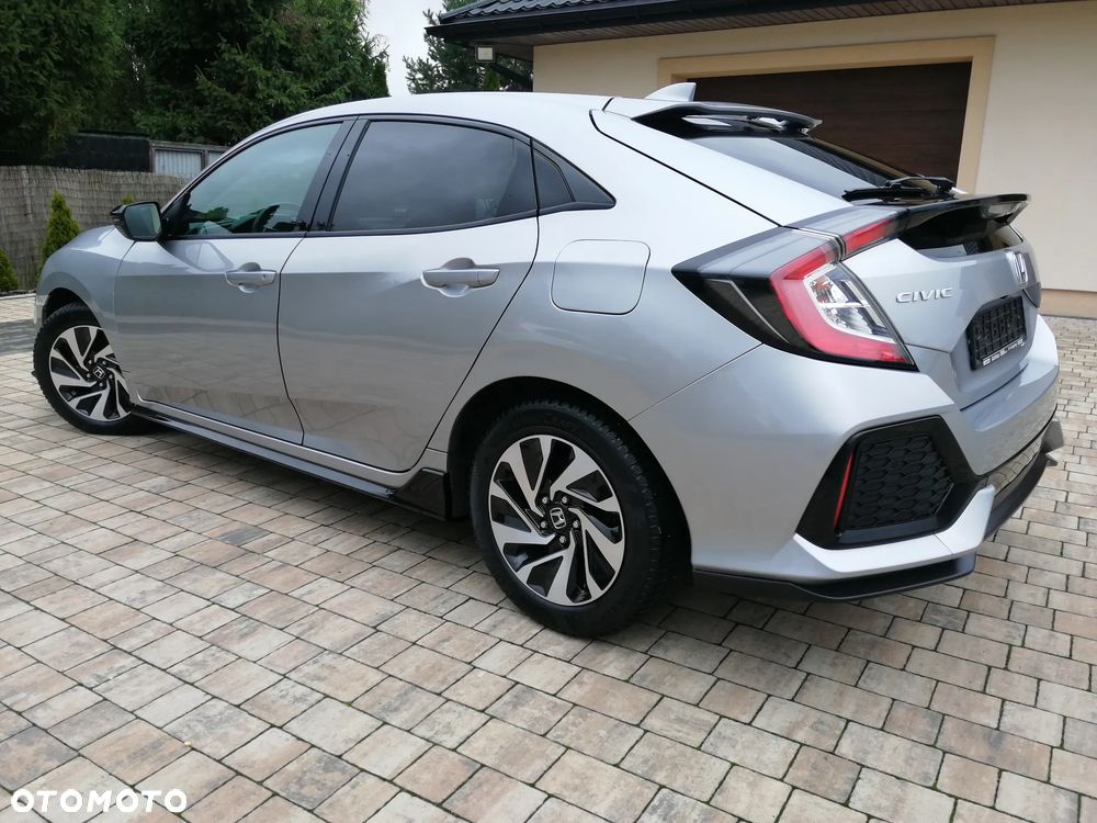 Honda Civic 1.0 i-VTEC Turbo Dynamic Limited Edition - 9