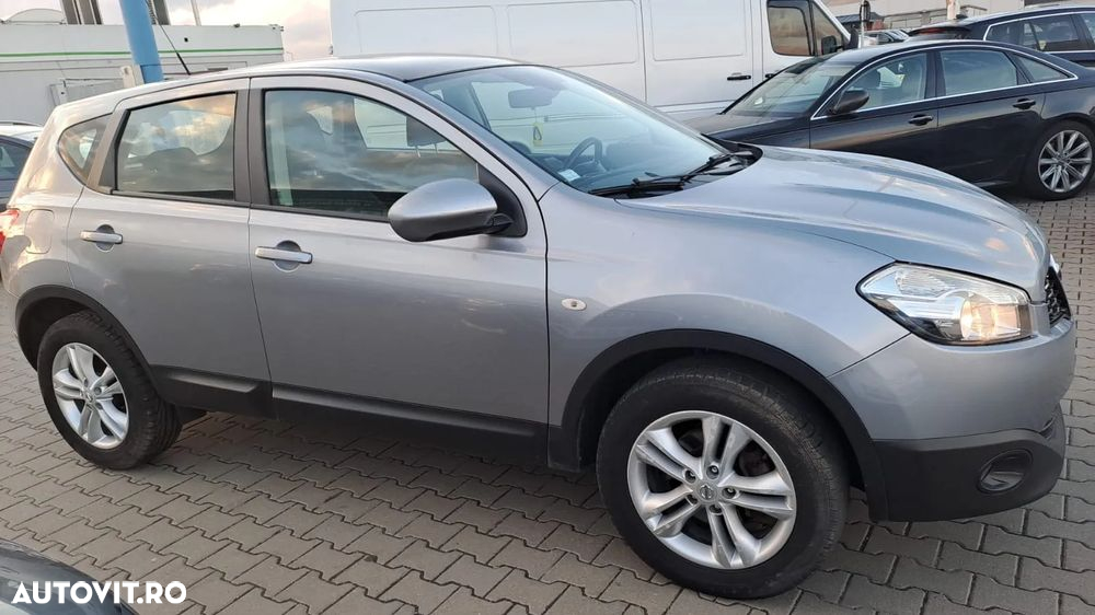 Nissan Qashqai 1.5 DCI TEKNA - 2