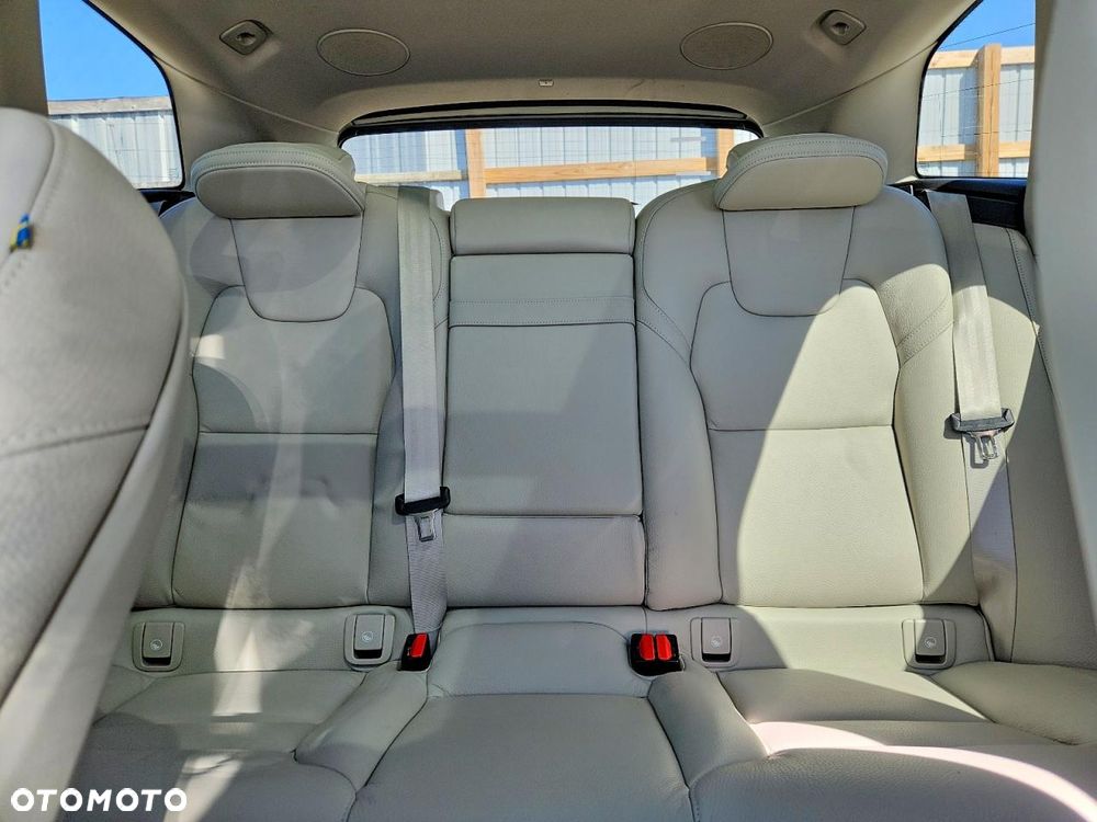 Volvo XC 60 - 10