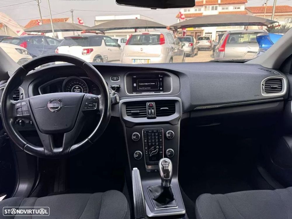 Volvo V40 Cross Country 1.6 D2 Kinetic - 14