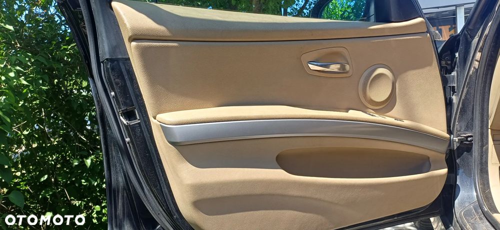 BMW E90 Sedan Składana Kanapa Komplet Wnętrza FOTELE BOCZKI - 2