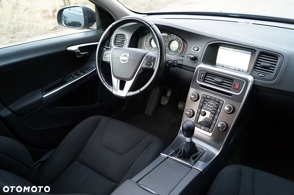 Volvo V60 - 17