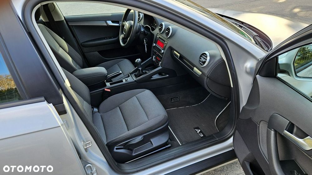 Audi A3 Sportback 1.4 TFSI Ambition - 17