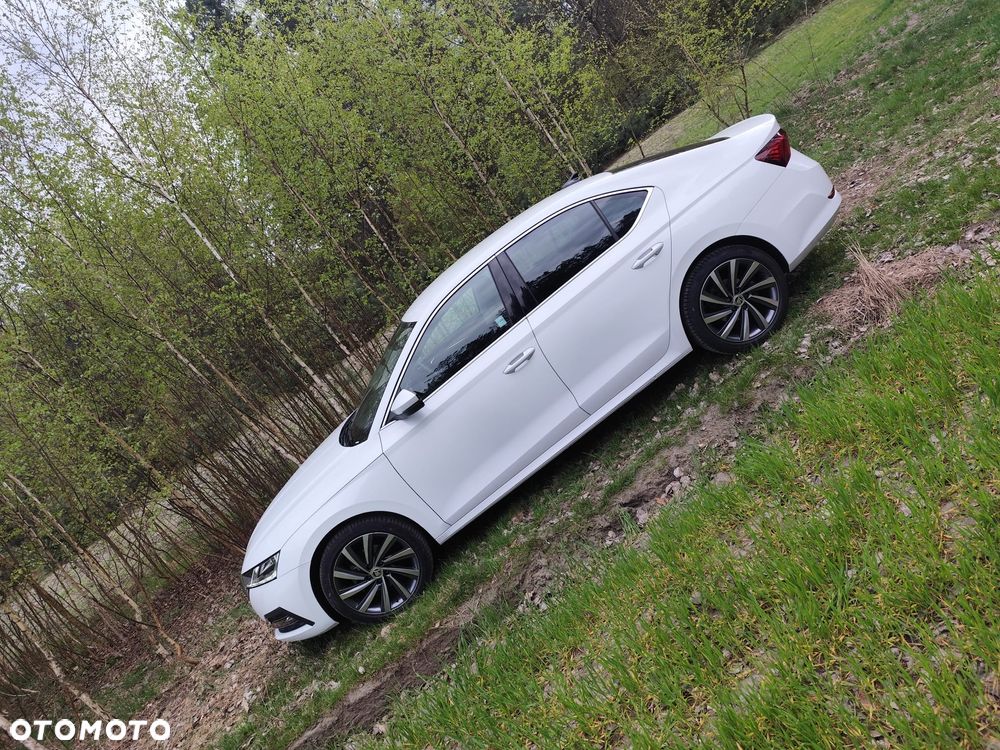 Skoda Octavia 1.5 TSI e-Tec Ambition DSG - 2