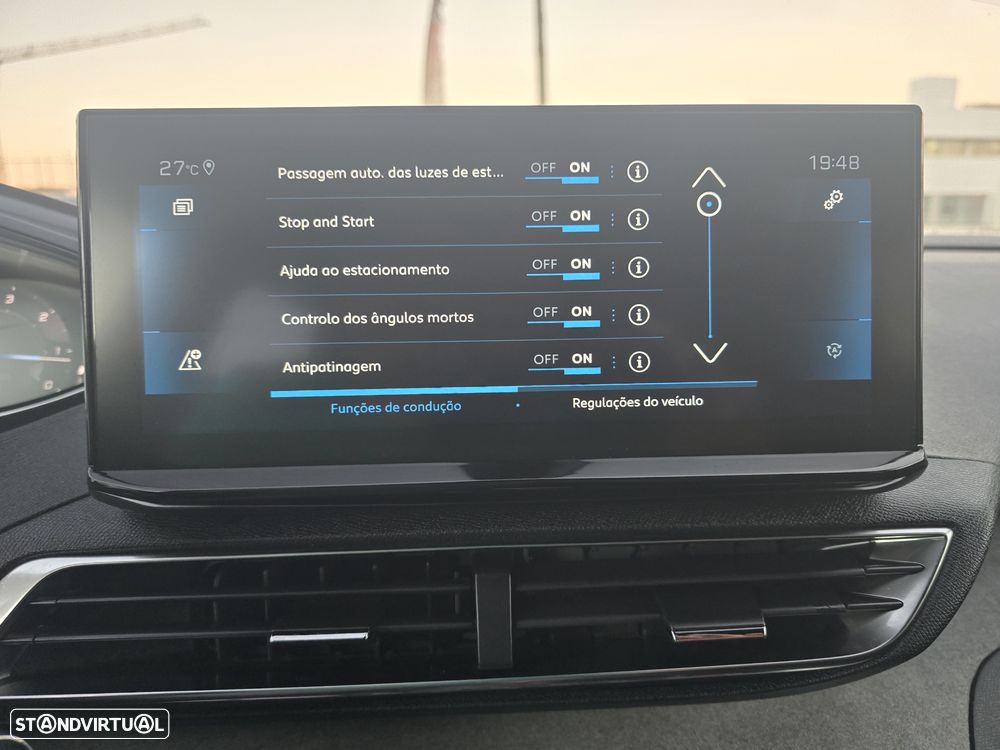 Peugeot 5008 BlueHDI 130 EAT8 GT - 33