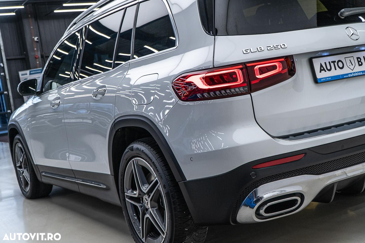 Mercedes-Benz GLB 250 4MATIC Aut. - 31