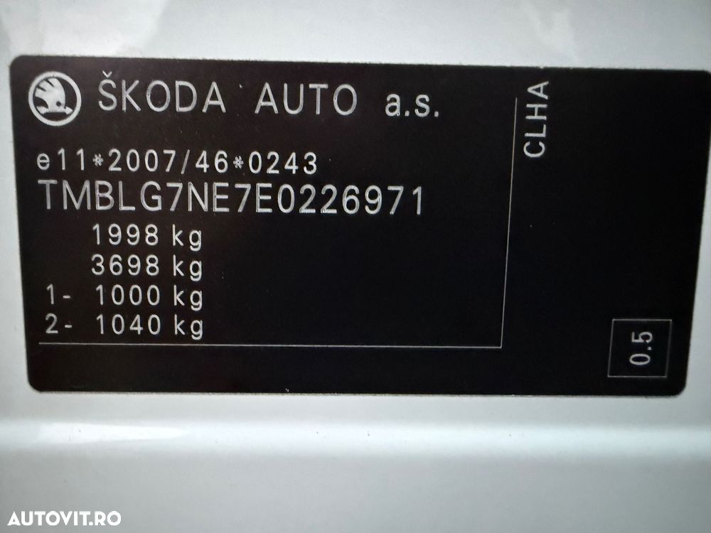 Skoda Octavia 1.6 TDI Green tec 4x4 Elegance - 7