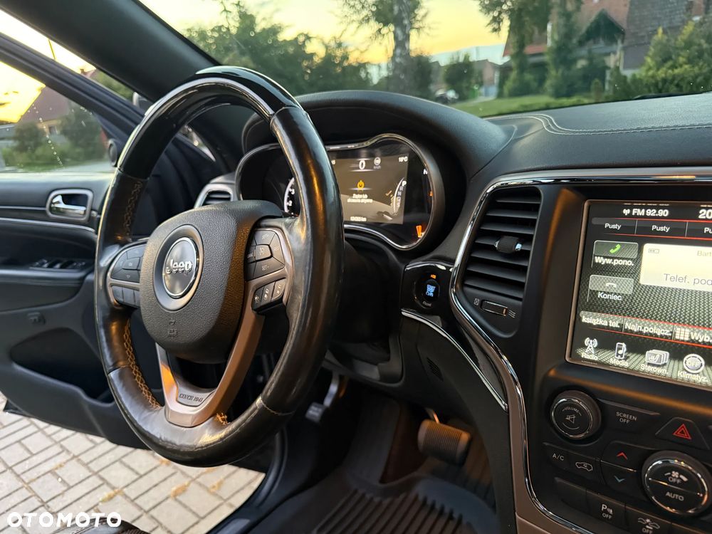Jeep Grand Cherokee 3.0 CRD Overland EU6 - 33