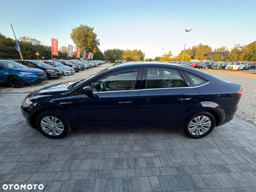 Ford Mondeo 2.0 Champions Edition - 12