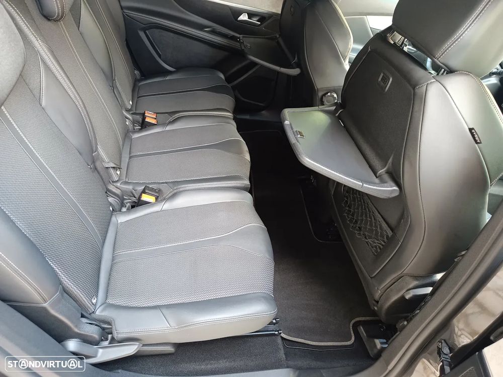 Peugeot 5008 1.2 PureTech GT EAT8 - 35