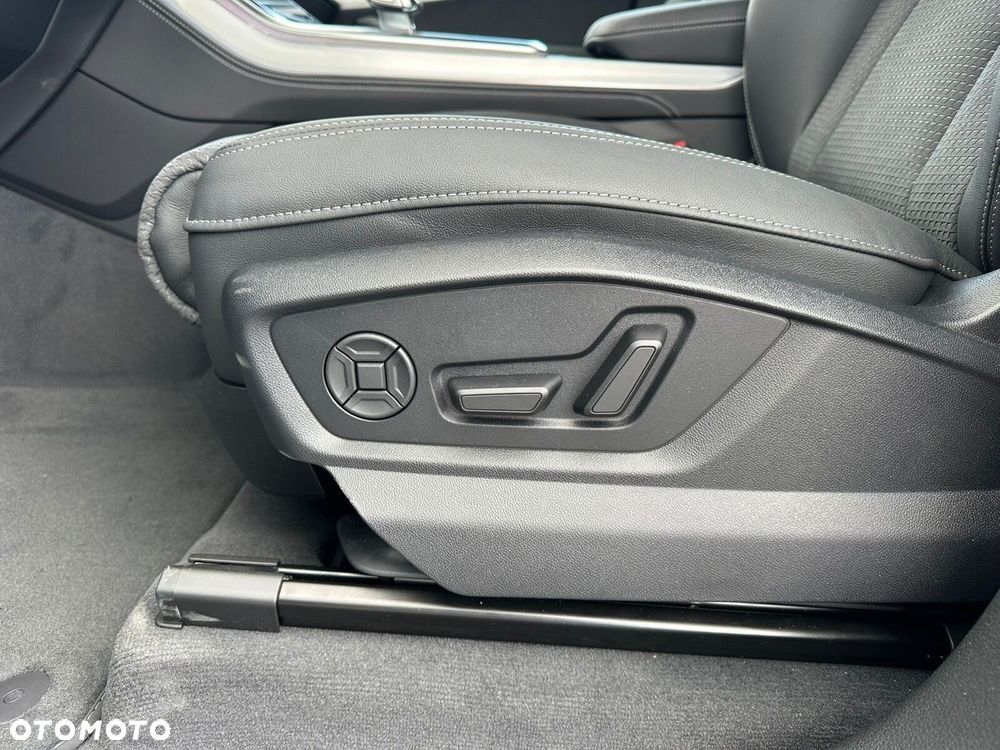 Audi Q8 - 17