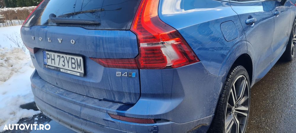 Volvo XC 60 B4 MHEV AT8 AWD R-Design - 30