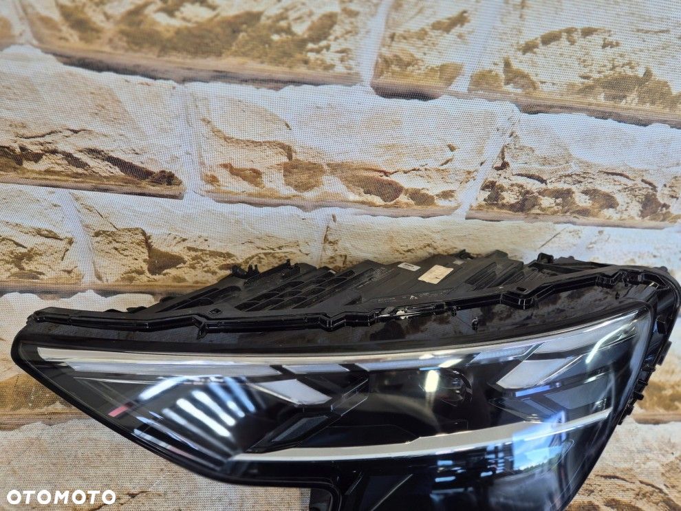 audi q8 24\'\' lift matrix led 4m8941039 lewa lampa europa - 3