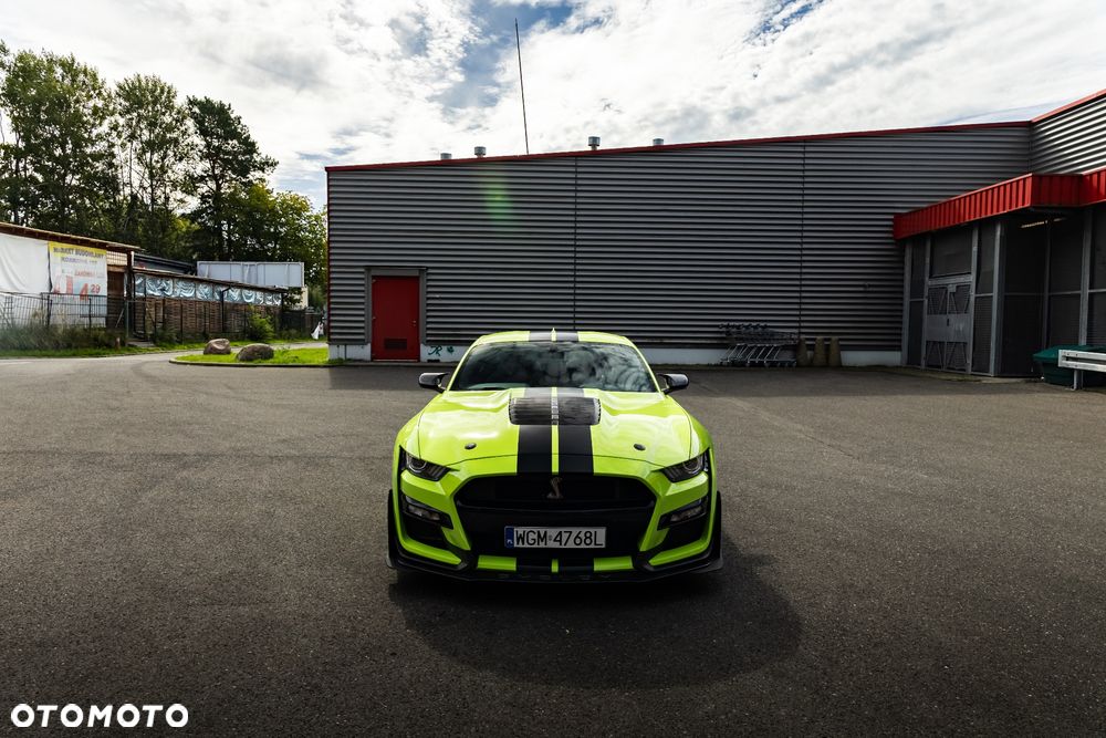 Ford Mustang - 9