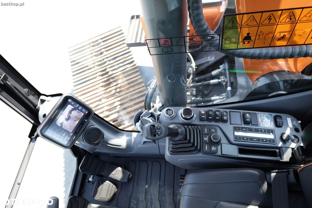 Doosan DX225LC-7 - 22