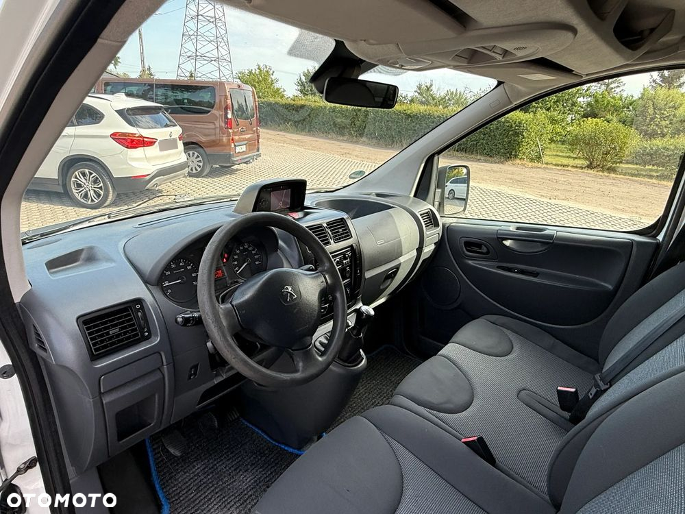 Peugeot Expert 1.6 HDI 3 Osobowy Klimatyzacja Nawigacja Gwarancja Kredyt - 20