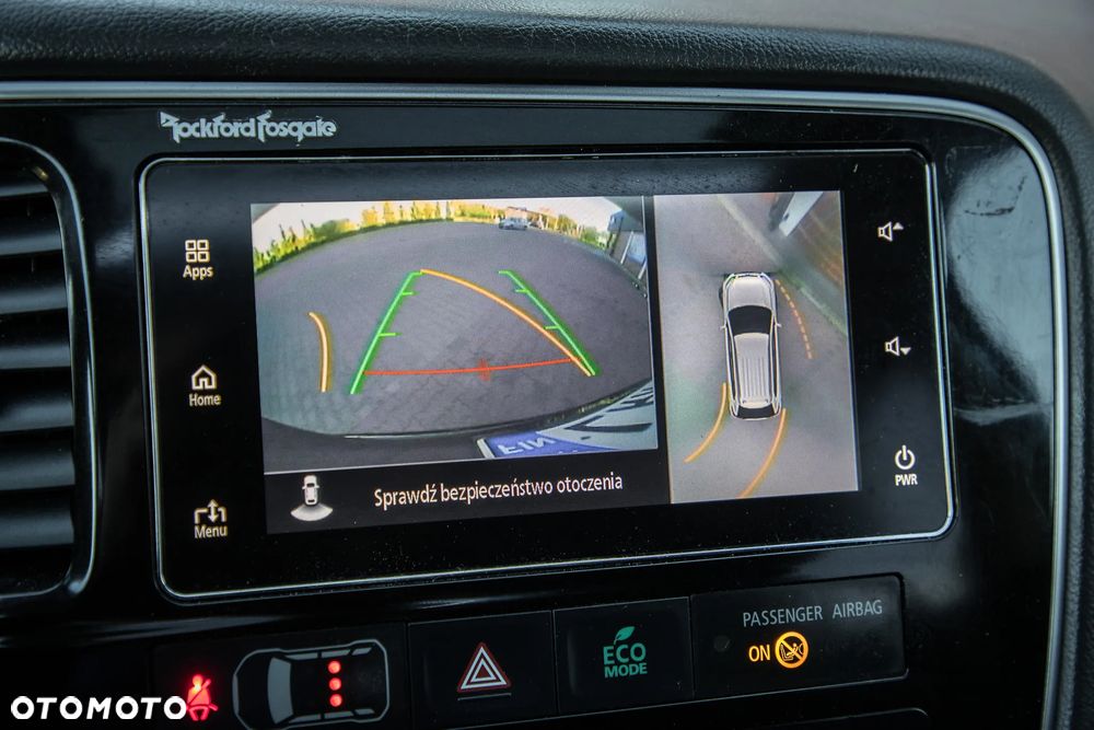 Mitsubishi Outlander Instyle NAVI + - 35