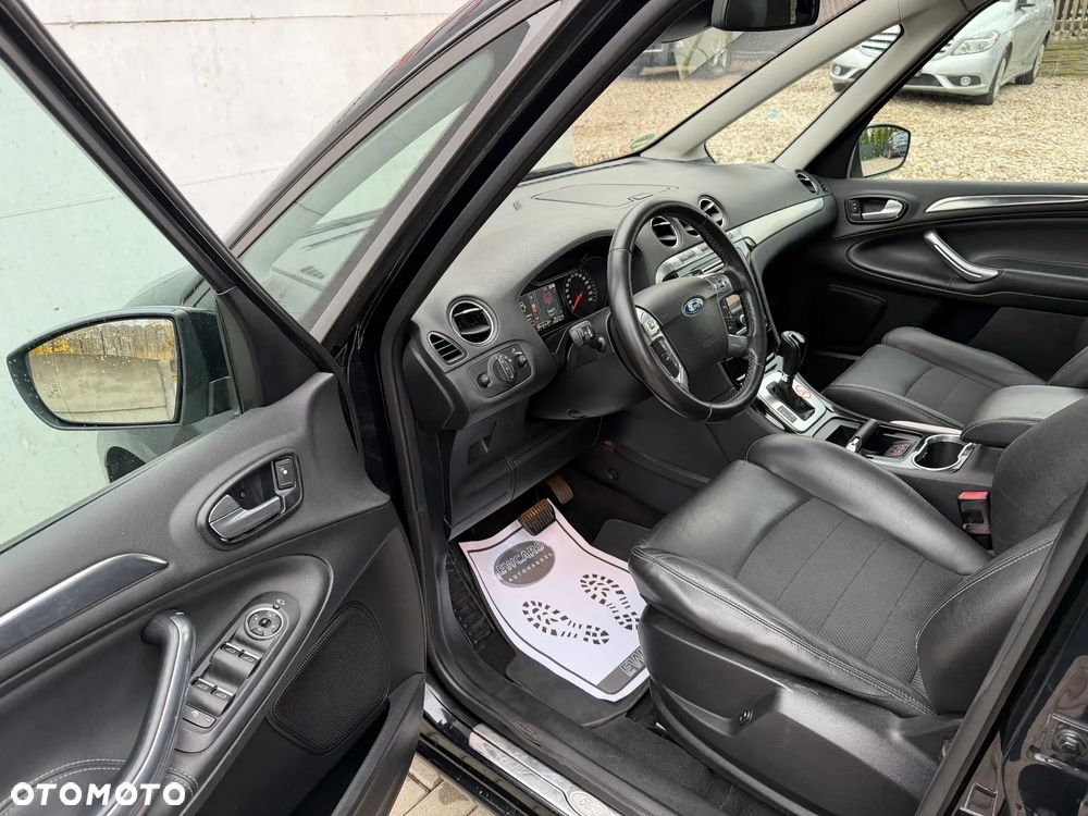 Ford Galaxy 2.0 TDCi DPF Titanium - 18