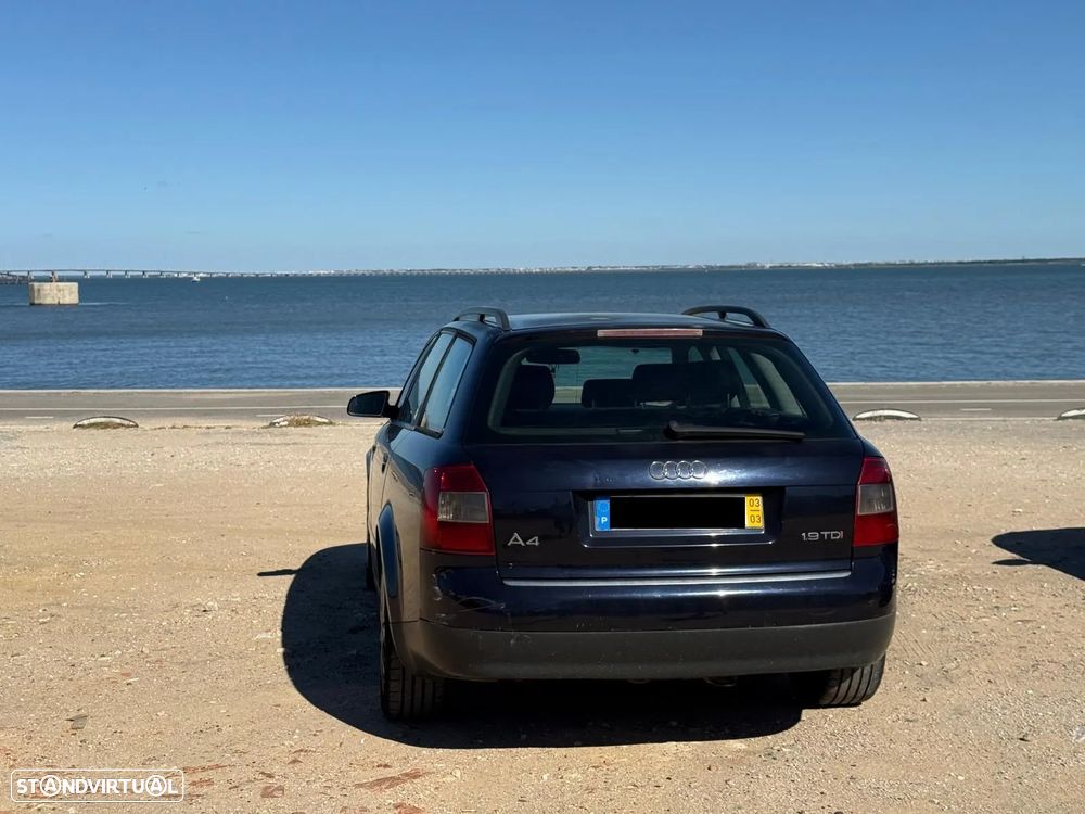 Audi A4 Avant 1.9 TDI m6 - 17