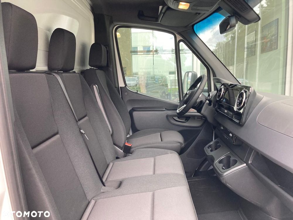 Mercedes-Benz Sprinter 317 CDI Podwozie - 18