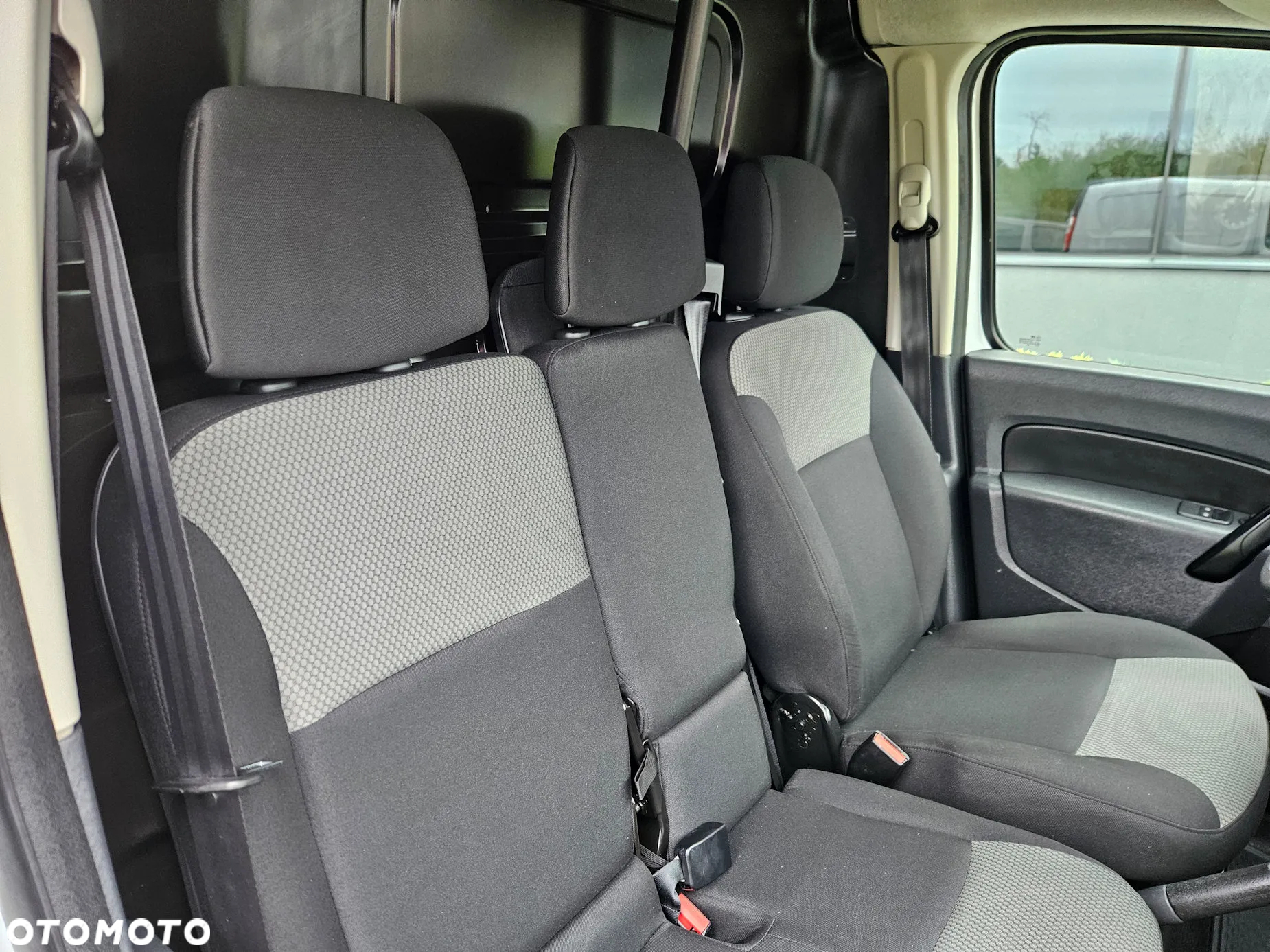 Renault Kangoo MAXI 1.5dCi 115KM - 8