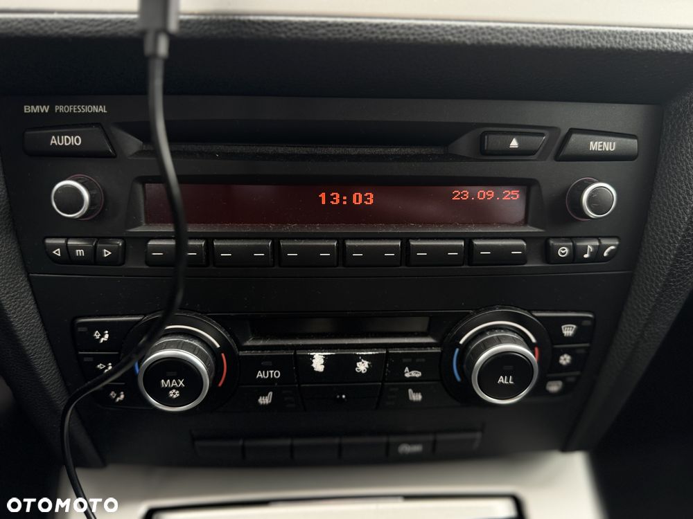 BMW Seria 3 318i - 14