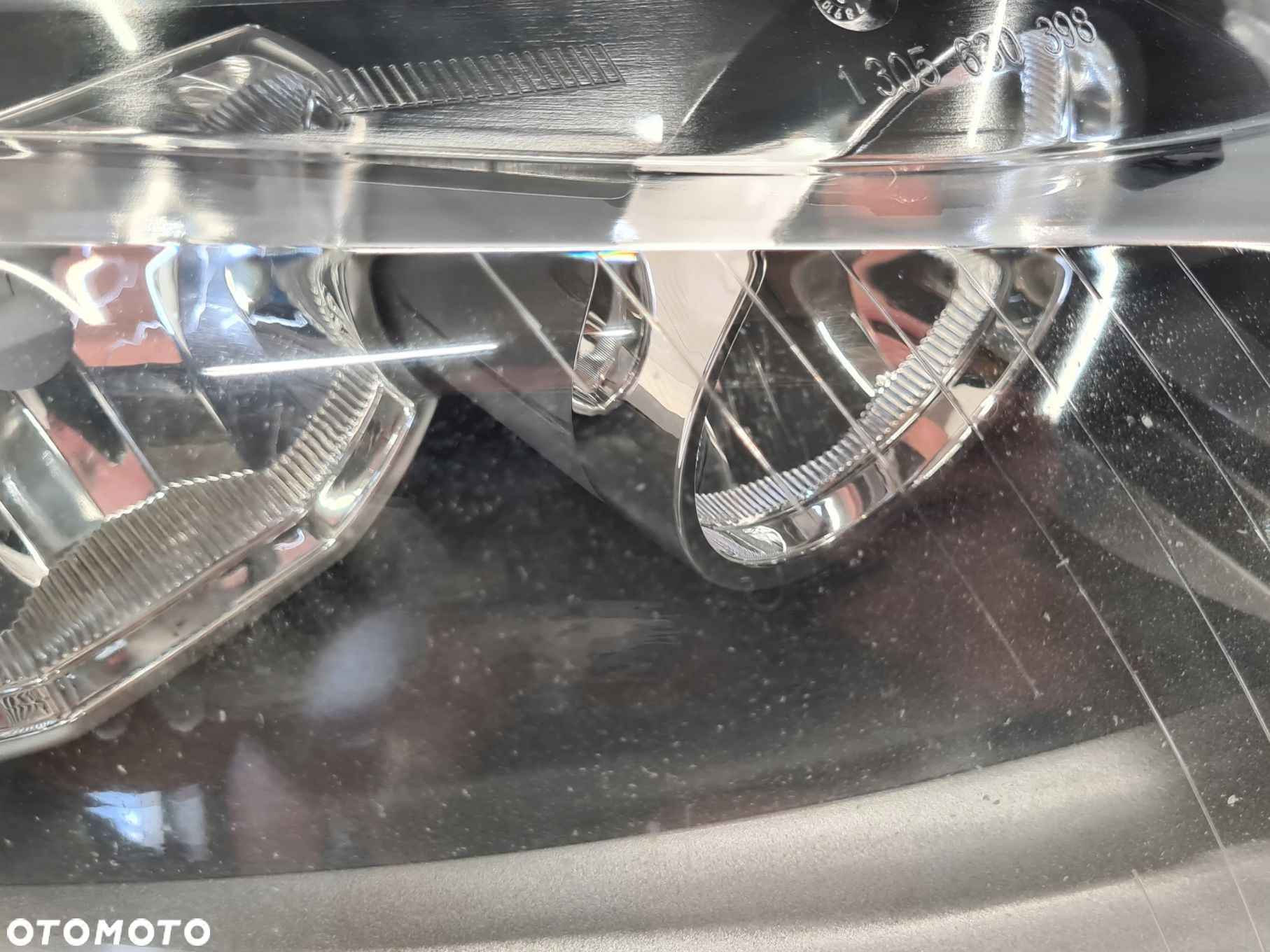 AUDI A3 8P 07R LAMPA PRAWY PRZÓD ANGLIK 8P0941004L - 2