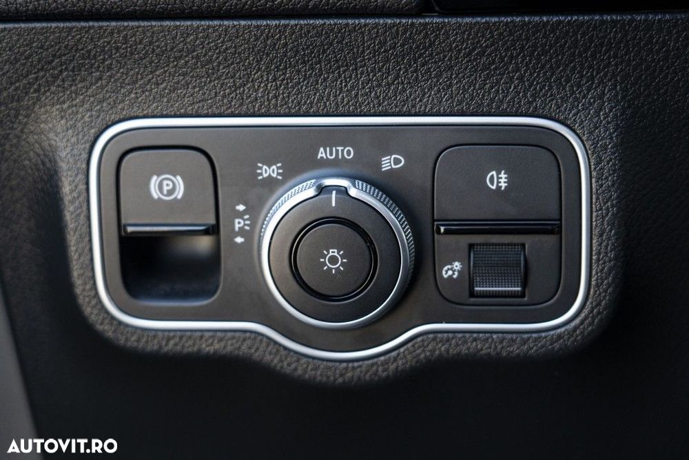 Mercedes-Benz EQA - 28