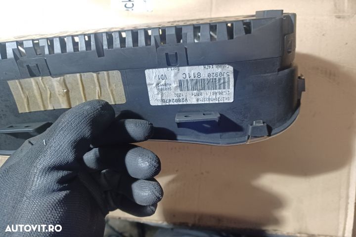 Ceasuri bord 5J0920811C Skoda Fabia 6Y [1999 - 2004] Combi wagon 5-us - 1