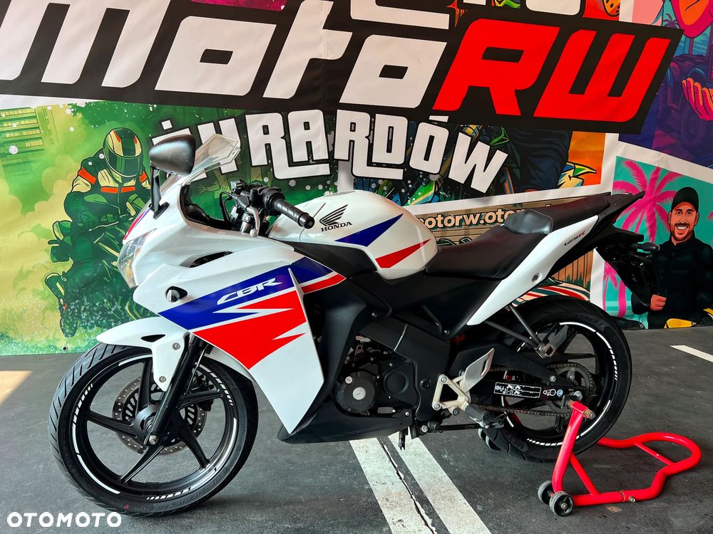 Honda CBR - 4