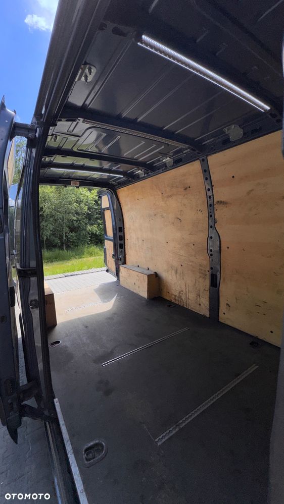 Opel Movano - 18