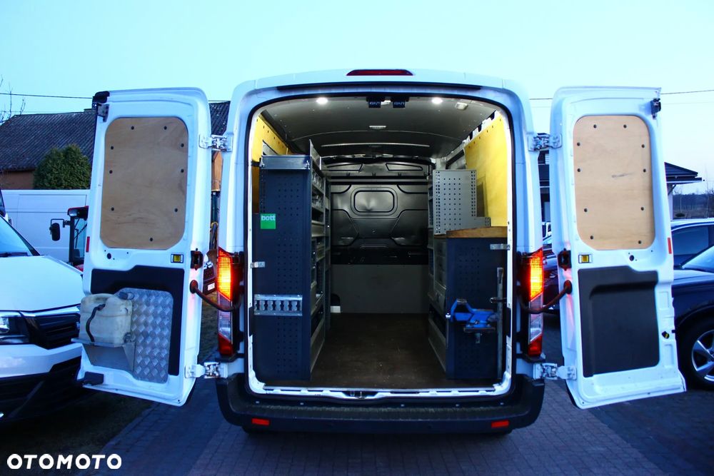Ford TRANSIT 2.0 TDCI 130KM L3H2  3 OSOBOWY ZABUDOWA WARSZTATOWA PERFEKT AUTO FV23% - 31