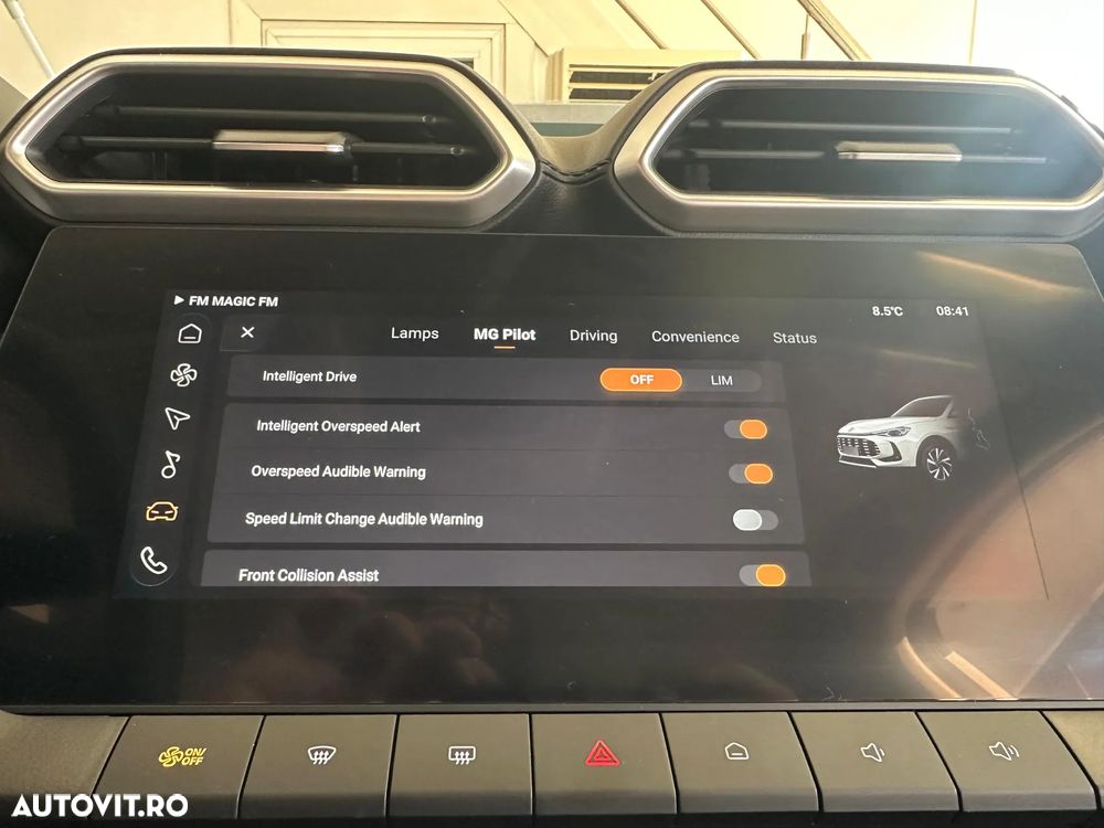 MG ZS ICE 1.5 Standard - 9