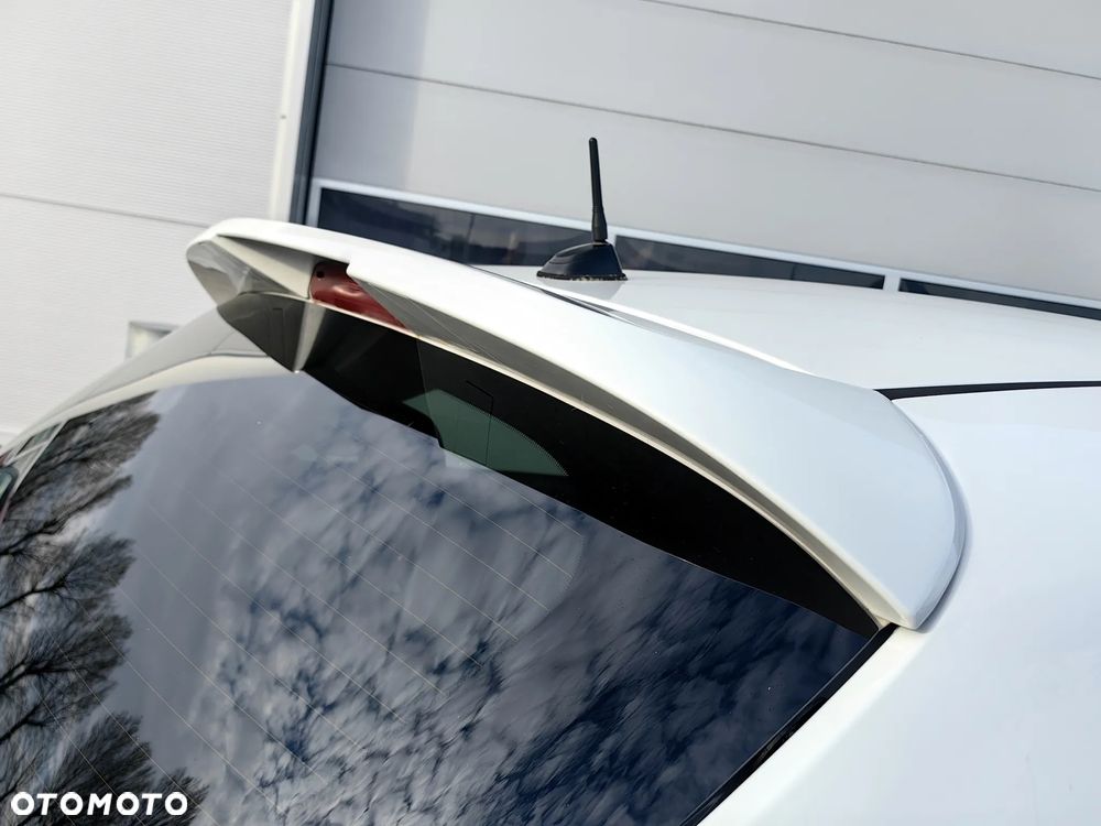 Opel Corsa 1.6T GSI - 34