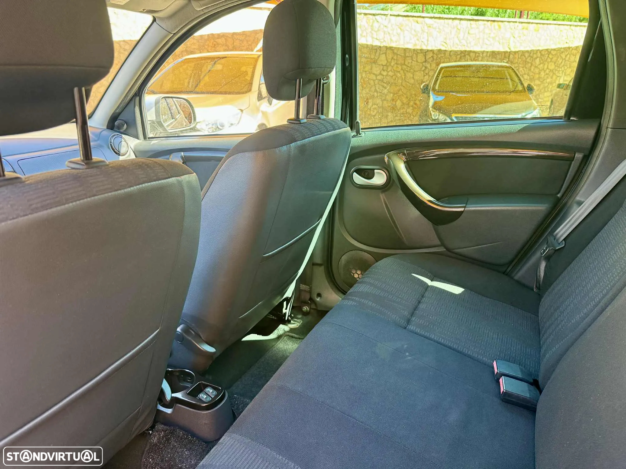Dacia Duster 1.5 dCi Prestige - 13