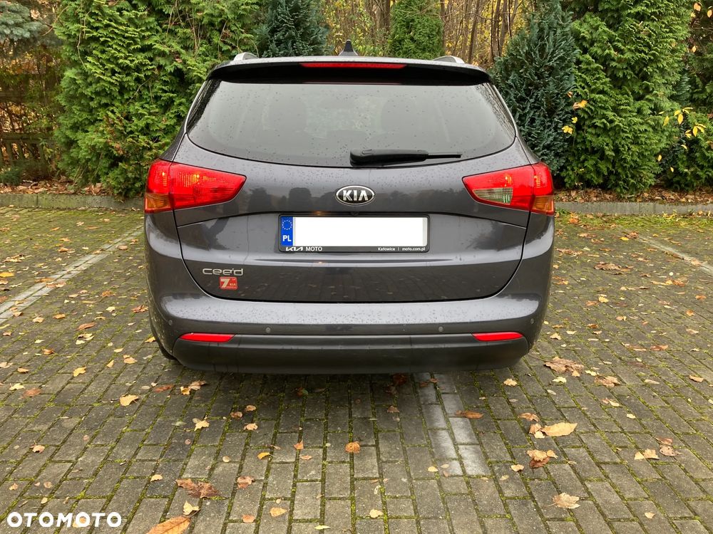Kia Ceed Cee'd 1.6 GDI L - 11