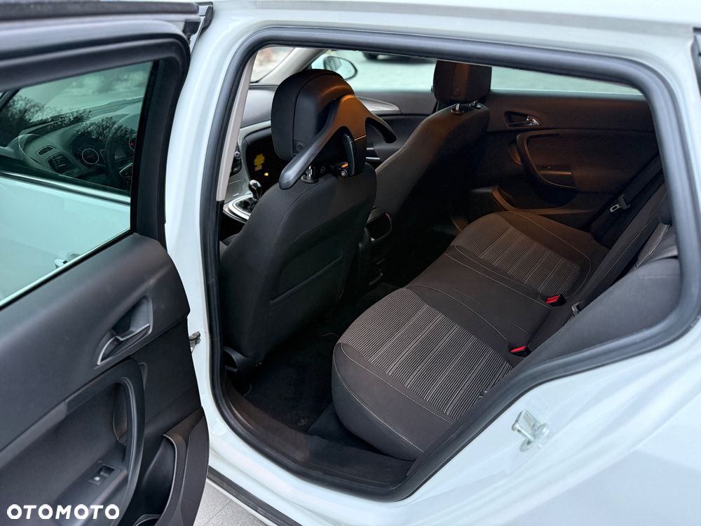 Opel Insignia 2.0 CDTI Cosmo S&S - 10