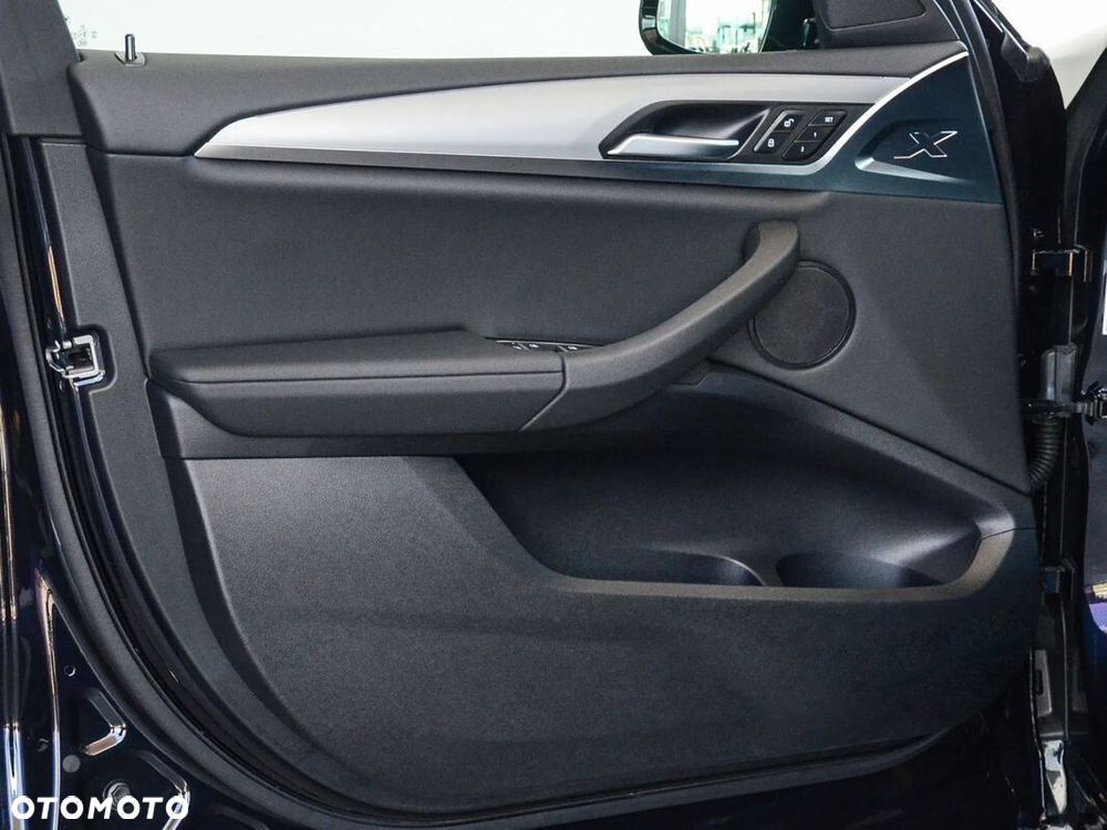 BMW X4 - 16