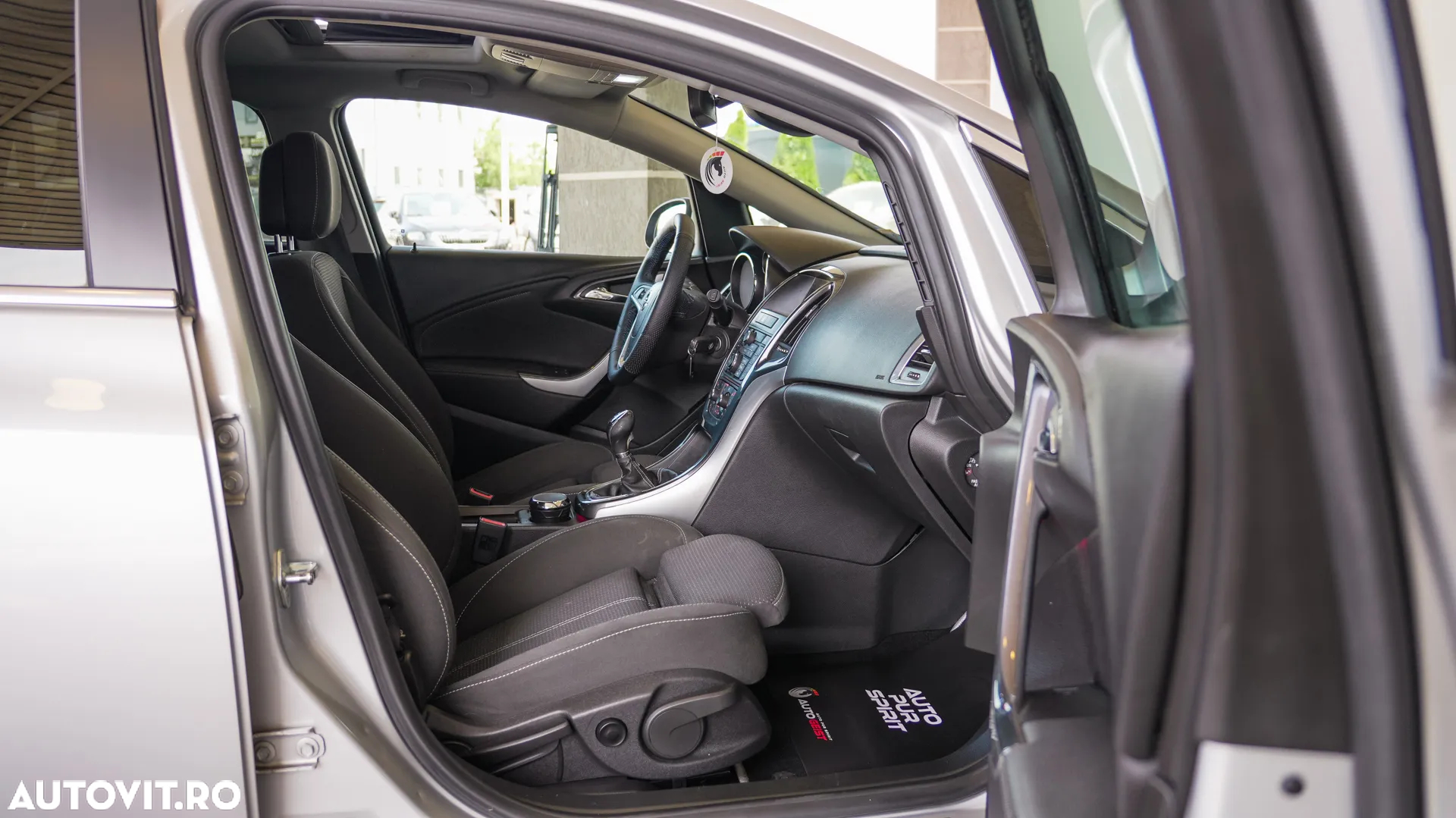 Opel Astra 1.7 CDTI Cosmo - 23