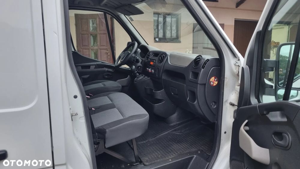 Opel Movano - 17