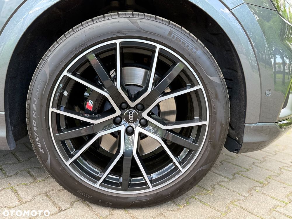 Audi SQ8 - 38