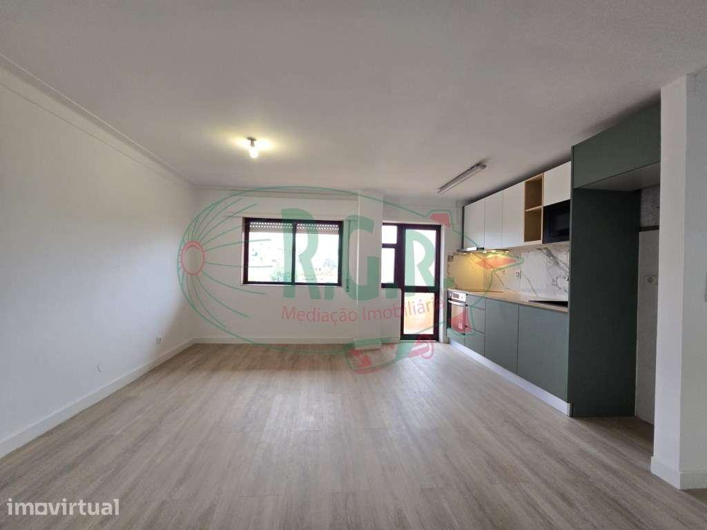 APARTAMENTO T2 - A 2 km Estação RIO TINTO - Grande imagem: 4/21
