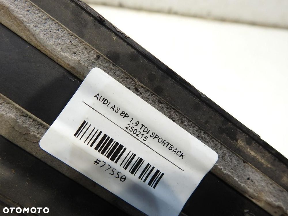 LISTWA NAKŁADKA PROGU PRAWY PRZÓD AUDI A3 8P 8P4853492A 8P4853492B - 4