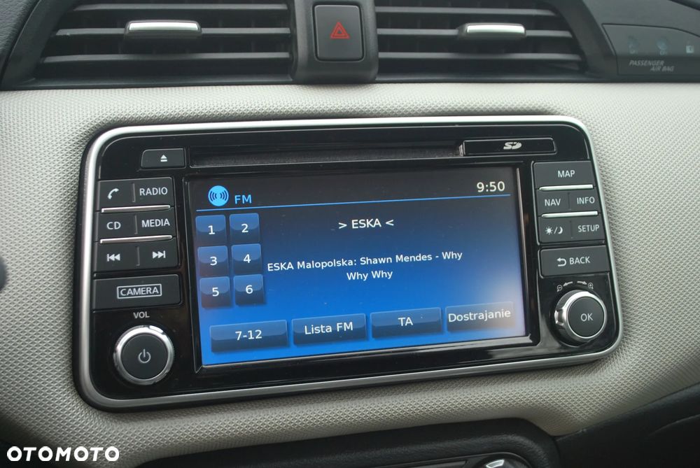 Nissan Micra 1.0 Acenta - 17