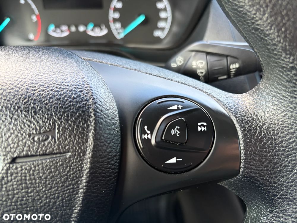 Ford Transit Connect - 22
