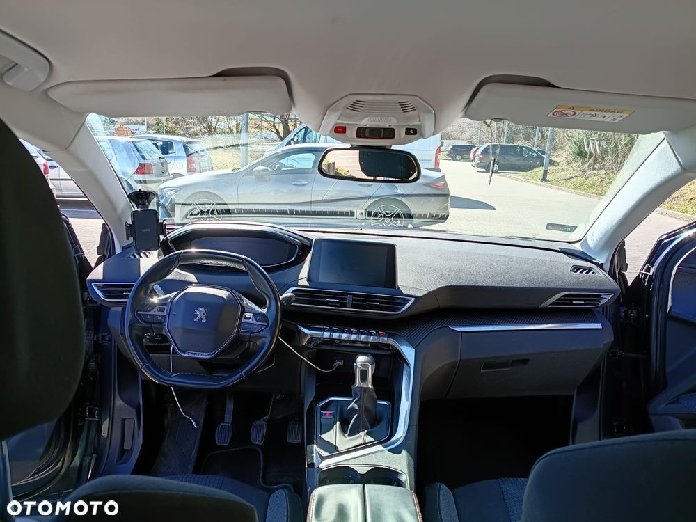 Peugeot 5008 1.5 BlueHDI Crossway S&S - 11