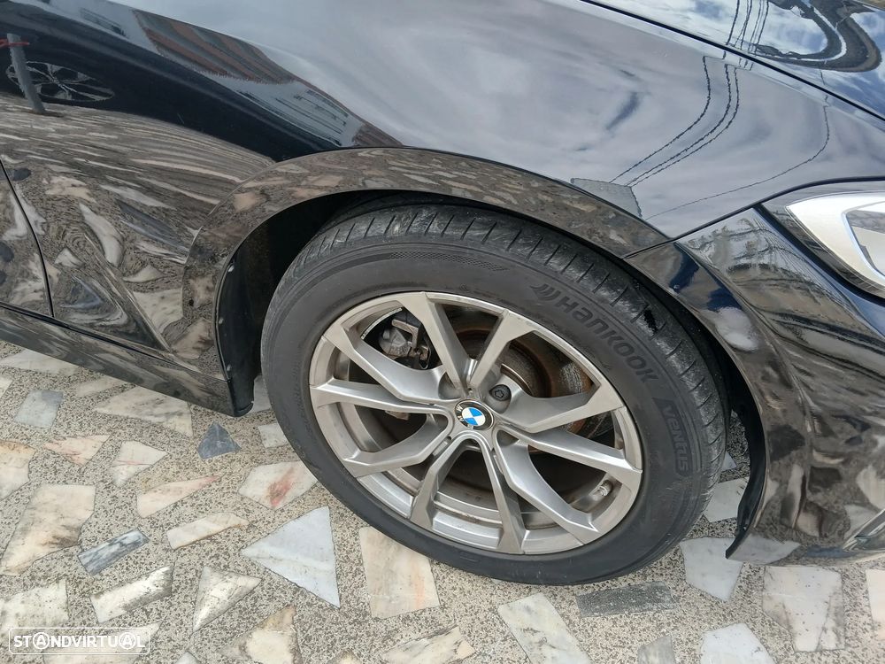 BMW 318 d Line Sport Auto - 11