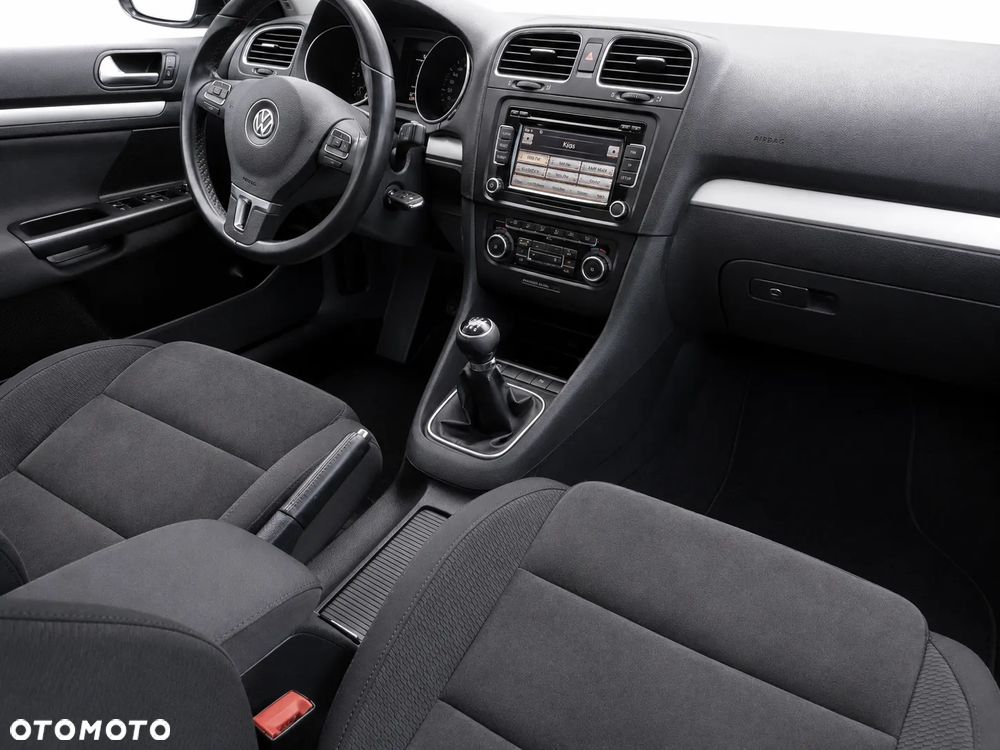 Volkswagen Golf 2.0 TDI DPF Highline - 3