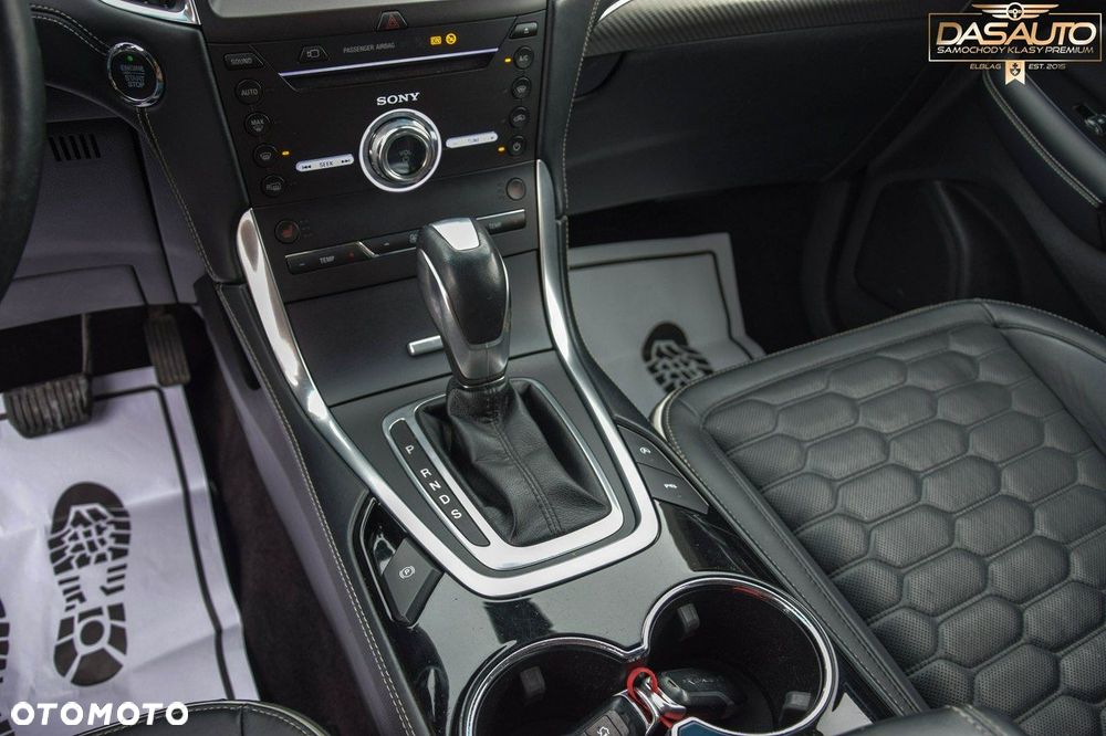 Ford Edge 2.0 TDCi Bi-Turbo 4x4 Vignale - 22